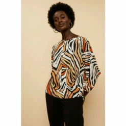 Wallis Stone Graphic Overlayer Split Back Top For Female