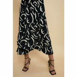 Wallis Mono Abstract High Neck Ruffle Midi Dress For Female -Cheap Wallis Store unnamed file 1354