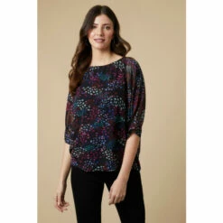 Wallis Multi Animal Overlayer Top For Female