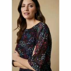 Wallis Multi Animal Overlayer Top For Female -Cheap Wallis Store unnamed file 151