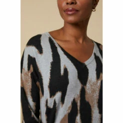 Wallis Petite Contrast Zebra V Neck Jumper For Female -Cheap Wallis Store unnamed file 1640