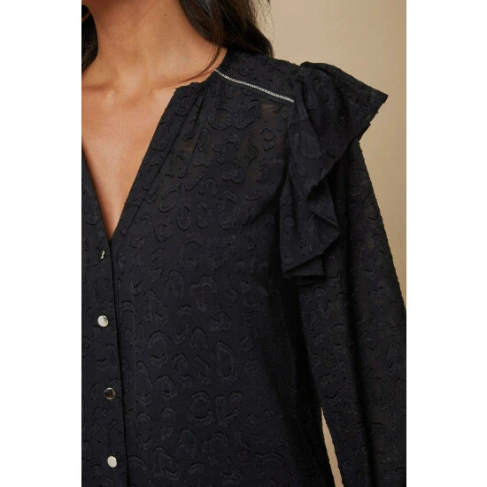 Wallis Black Animal Jacquard Trim Blouse For Female 6 Wallis Black Animal Jacquard Trim Blouse For Female - Image 4