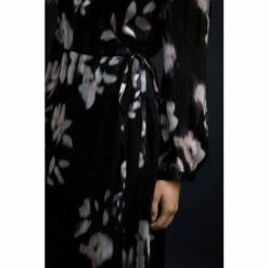 Wallis Petite Floral Burn Out Stripe Wrap Midi Dress For Female -Cheap Wallis Store unnamed file 3785