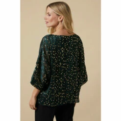 Wallis Petite Green Animal Foil Print Overlayer Top For Female 9 Wallis Petite Green Animal Foil Print Overlayer Top For Female -Cheap Wallis Store unnamed file 4593