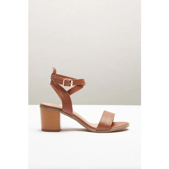 Wallis Samme Ankle Strap Detail Heeled Sandals For Female 8 Wallis Samme Ankle Strap Detail Heeled Sandals For Female - Image 6