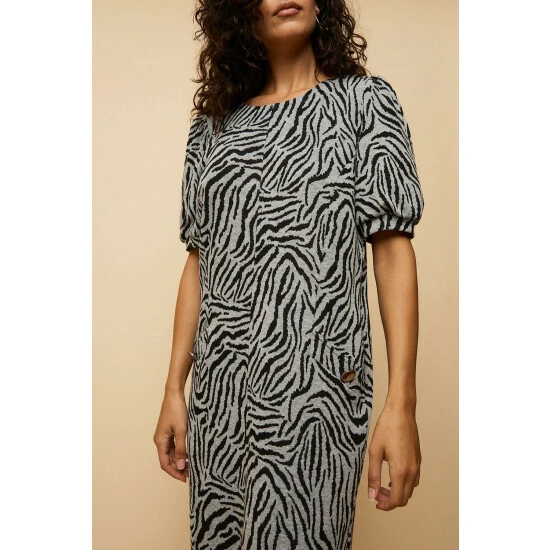 Wallis Tall Zebra Jacquard Puff Sleeve Dress For Female 6 Wallis Tall Zebra Jacquard Puff Sleeve Dress For Female - Image 4