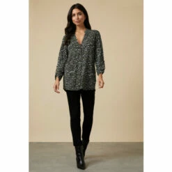 Wallis Tall Khaki Animal Button Down Jersey Shirt For Female -Cheap Wallis Store unnamed file 4942