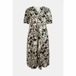 Wallis Curve Mono Floral Mock Wrap Midi Dress For Female 12 Wallis Curve Mono Floral Mock Wrap Midi Dress For Female -Cheap Wallis Store unnamed file 5439