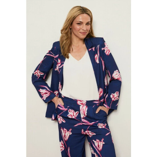 Wallis Navy Floral Print Satin Suit Blazer Jacket For Female 4 Wallis Navy Floral Print Satin Suit Blazer Jacket For Female - Image 2